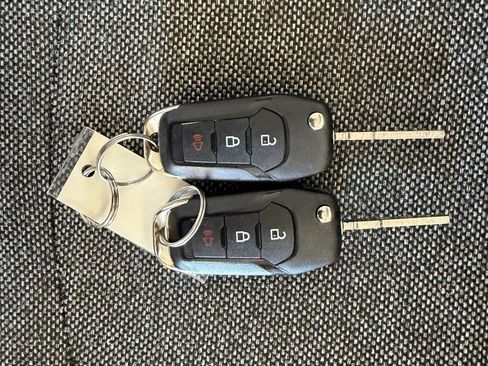 Used 2025 Ford F150 XLT w/ Equipment Group 301A Standard AWD/4WD image 35