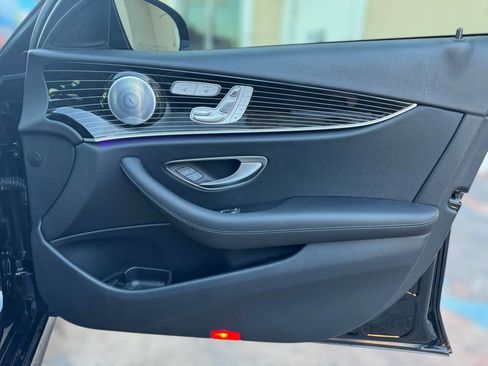 Used 2018 Mercedes-Benz E 400 Coupe w/ Premium 1 Package image 31