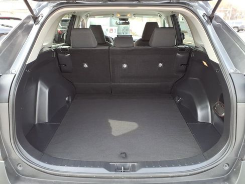 Used 2021 Toyota RAV4 XLE image 10