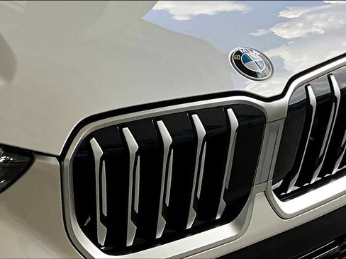 Used 2025 BMW X1 xDrive28i image 57