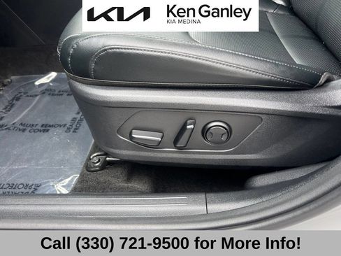 Certified 2026 Kia Sportage EX FWD image 29