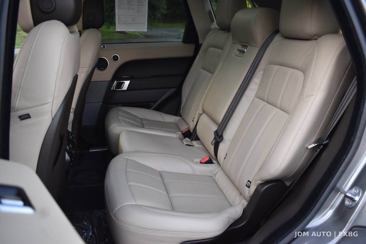 Used 2018 Land Rover Range Rover Sport HSE AWD/4WD image 14
