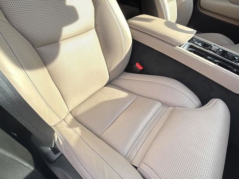 Used 2025 Volvo XC90 T8 Ultra image 52