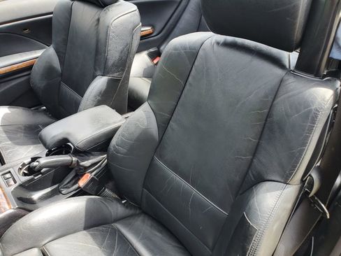 Used 2002 BMW 330Ci Convertible image 18