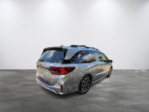 New 2026 Honda Odyssey Elite image 6