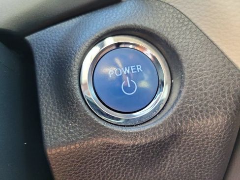 Used 2020 Toyota RAV4 Limited w/ Limited Grade Weather Package AWD/4WD image 31