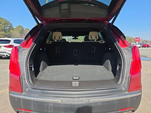 Used 2019 Cadillac XT5 AWD image 49