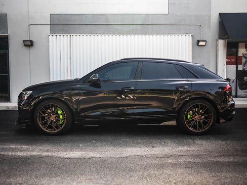 Used 2024 Audi SQ8 Premium Plus AWD/4WD image 10