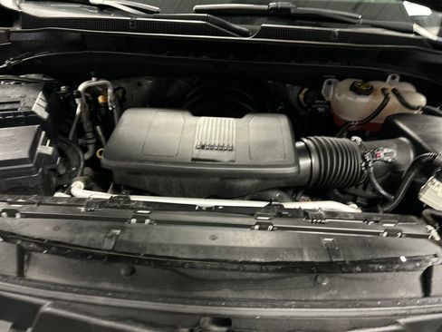 Used 2021 Chevrolet Tahoe RST AWD/4WD image 28