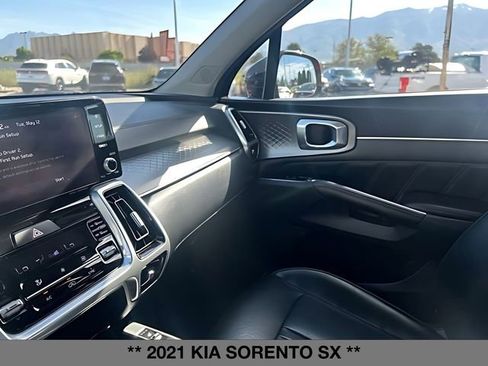 Used 2021 Kia Sorento SX FWD image 25