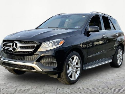 Used 2017 Mercedes-Benz GLE 350 4MATIC image 3