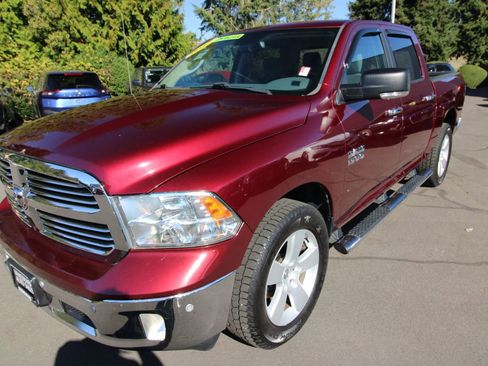 Used 2017 RAM 1500 Big Horn image 2