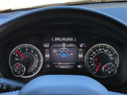 Used 2023 RAM 1500 Laramie AWD/4WD image 26
