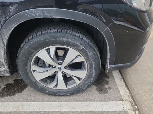 Used 2019 Subaru Ascent Premium w/ Popular Package #4 image 2