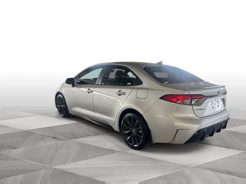 Used 2025 Toyota Corolla SE FWD image 6