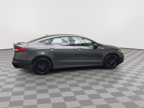 Used 2019 Ford Fusion SE w/ Equipment Group 151A image 36