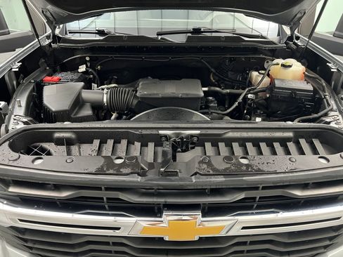 Used 2024 Chevrolet Silverado 2500 LT image 64