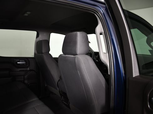 Used 2021 Chevrolet Silverado 1500 Custom Trail Boss AWD/4WD image 47