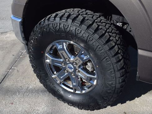 Used 2022 Ford F150 Lariat w/ Equipment Group 502A High image 7