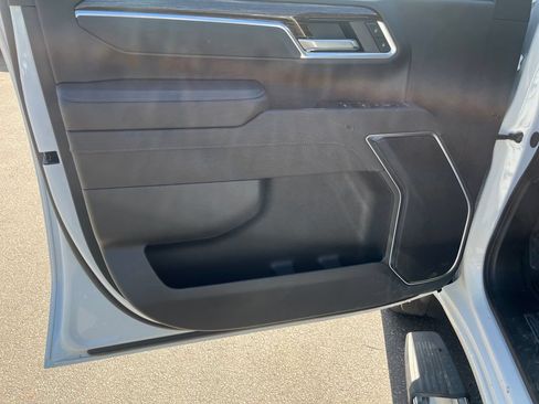 New 2026 GMC Sierra 2500 SLE w/ SLE Value Package; AWD/4WD image 11