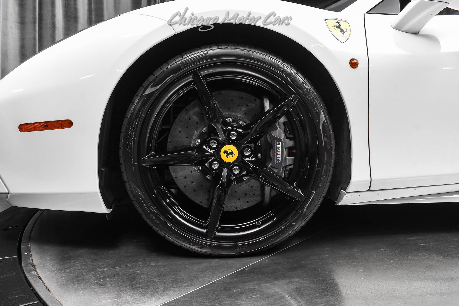 Used 2018 Ferrari 488 Spider RWD image 52