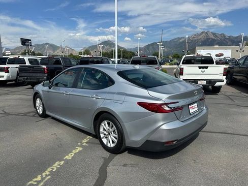 Used 2026 Toyota Camry LE FWD image 8