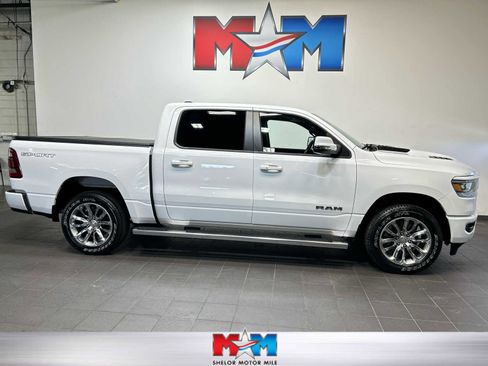 Used 2023 RAM 1500 Laramie AWD/4WD image 1