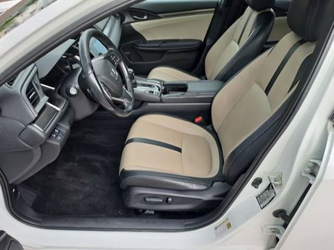 Used 2018 Honda Civic Sport Touring image 17