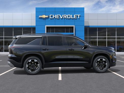 New 2027 Chevrolet Traverse LT w/ Sun and Wheel Package AWD/4WD image 5