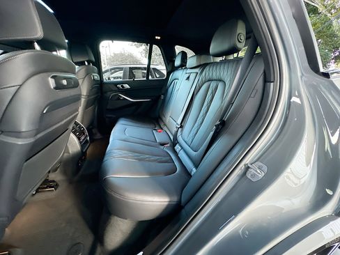 Used 2024 BMW X5 M60i image 26