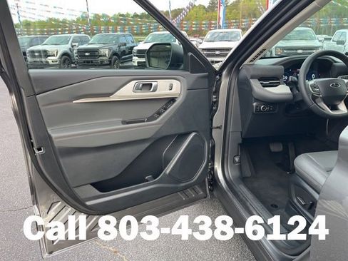 New 2026 Ford Explorer Active image 4