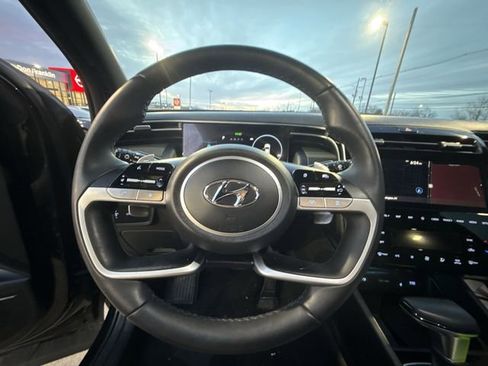 Used 2024 Hyundai Santa Cruz Limited image 14