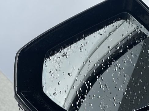 Used 2021 Chevrolet Tahoe Z71 w/ Z71 Off-Road Package image 12