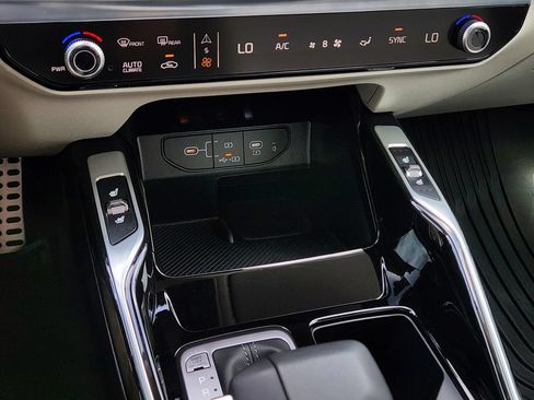 New 2026 Kia Sorento SX AWD/4WD image 19