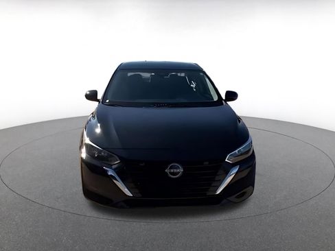 Used 2025 Nissan Sentra SV image 16