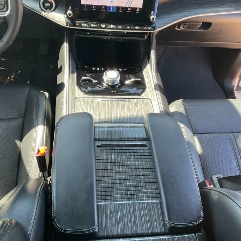 Used 2024 Jeep Wagoneer Series III AWD/4WD image 20
