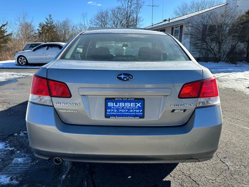 Used 2011 Subaru Legacy 2.5i Premium w/ All-Weather Pkg image 5