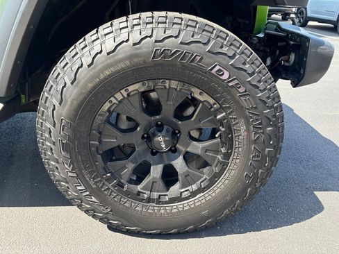 Used 2019 Jeep Wrangler Unlimited Sport S AWD/4WD image 12