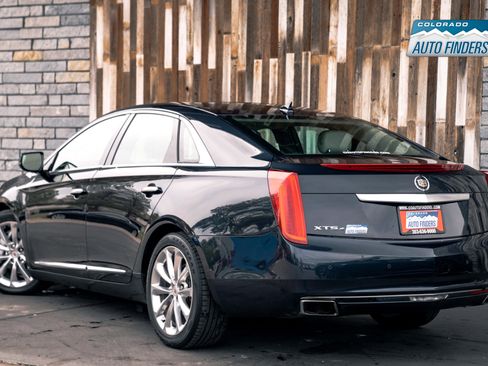 Used 2014 Cadillac XTS Luxury w/ Driver Awareness Package image 3