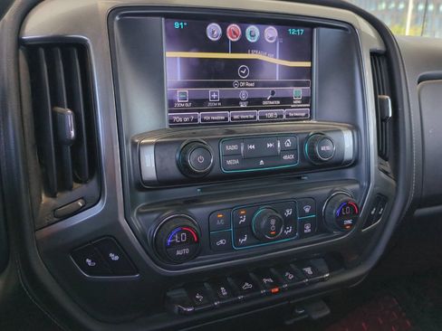 Used 2018 Chevrolet Silverado 2500 LTZ w/ Duramax Plus Package AWD/4WD image 27