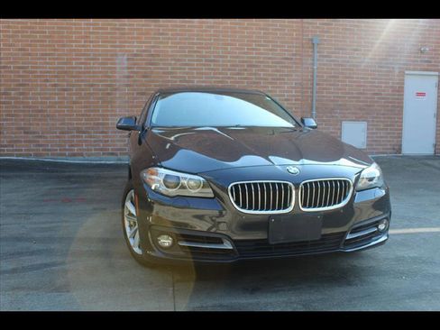 Used 2015 BMW 528i xDrive Sedan image 1