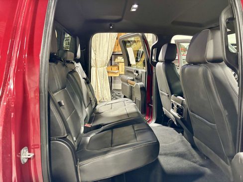 Used 2020 Chevrolet Silverado 2500 High Country w/ Gooseneck/5TH Wheel Package AWD/4WD image 9