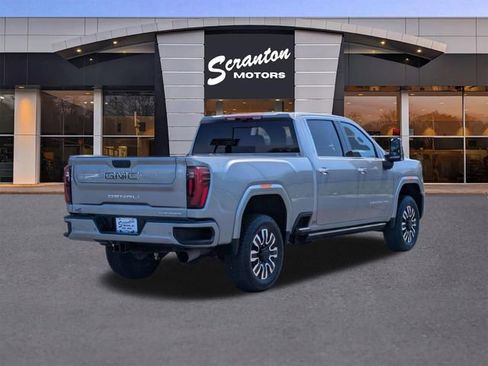 Certified 2025 GMC Sierra 3500 Denali Ultimate AWD/4WD image 5