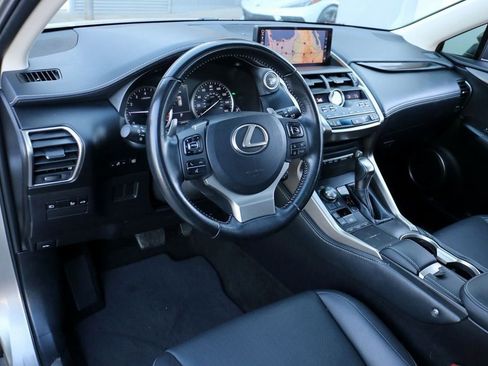 Used 2018 Lexus NX 300 FWD image 16