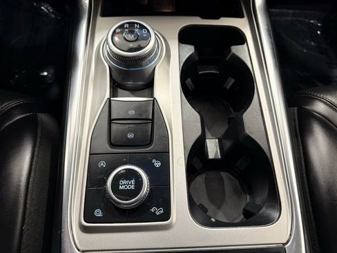 Used 2020 Ford Explorer Platinum w/ Premium Technology Package image 43