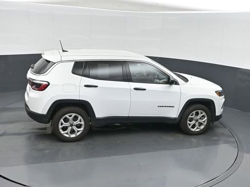 Used 2025 Jeep Compass Sport AWD/4WD image 30