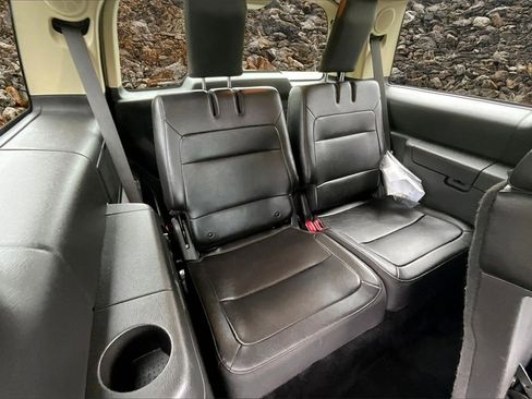 Used 2019 Ford Flex Limited image 27