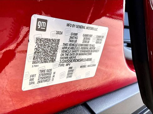 Used 2025 Chevrolet Suburban RST w/ Comfort Package RWD image 37