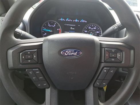 Used 2019 Ford F250 XLT w/ XLT Premium Package image 17