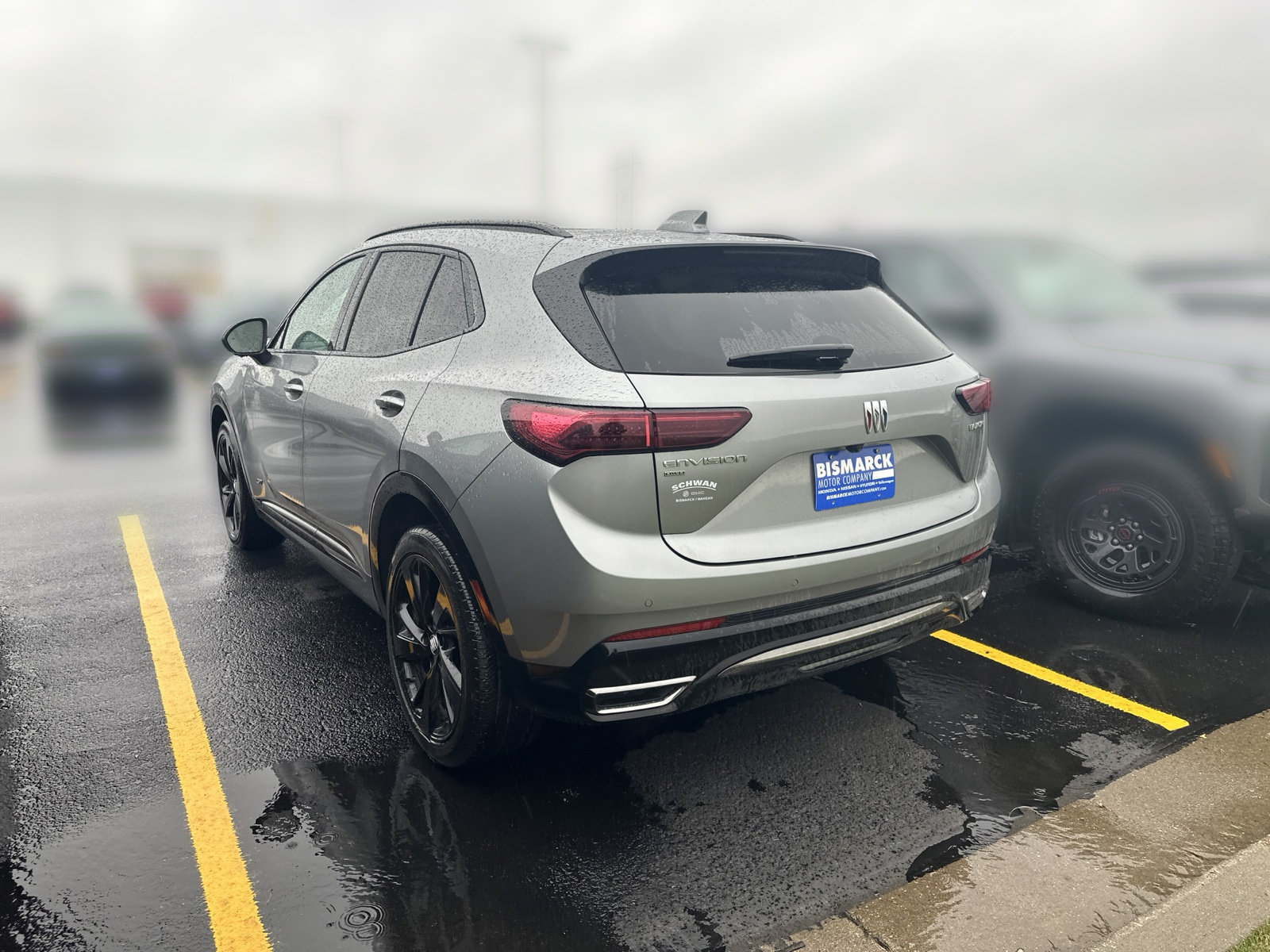 Used 2024 Buick Envision Sport Touring AWD/4WD image 4
